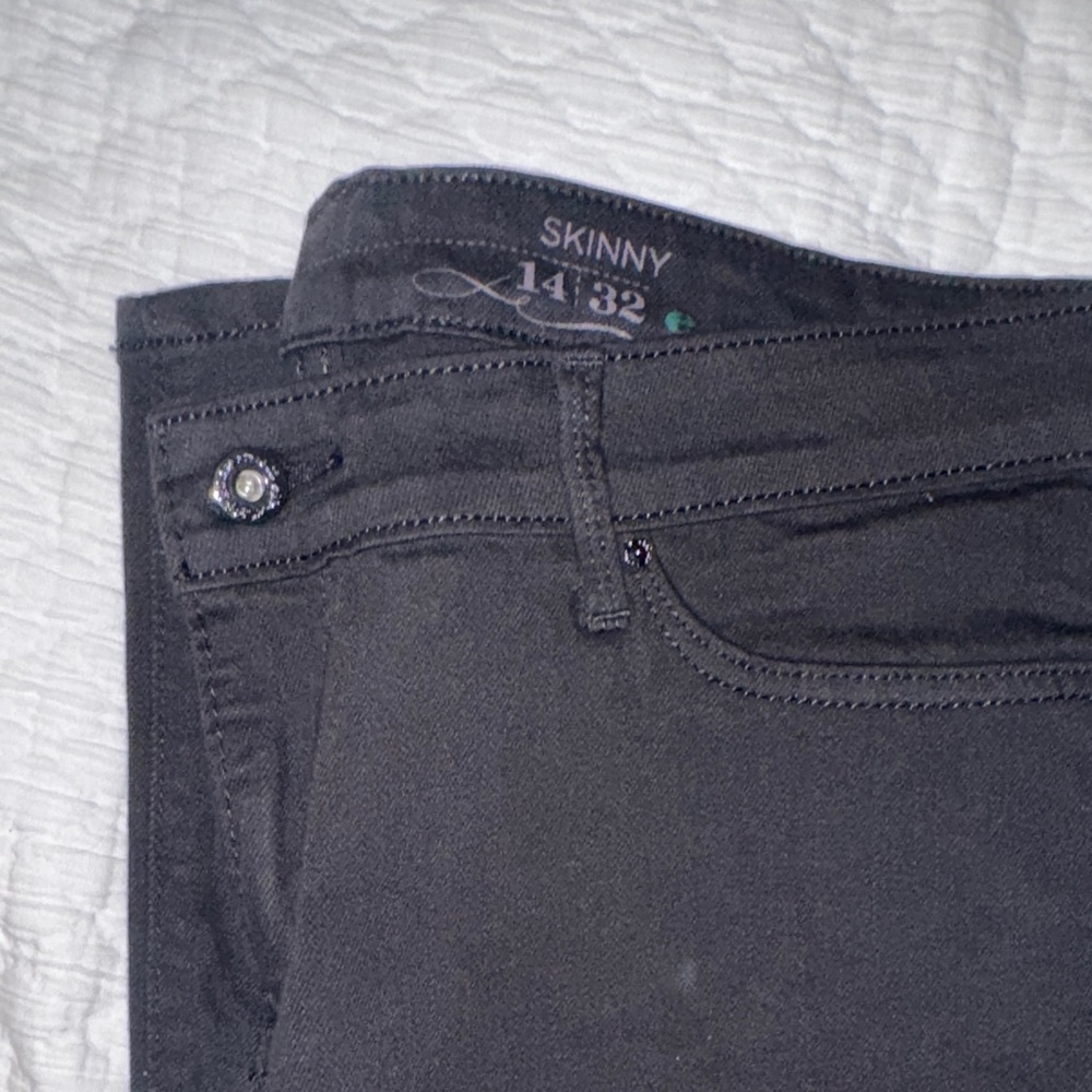 NWOT - Levi's Black Skinny Jeans